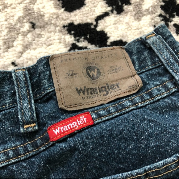blue wash baggy wrangler jeans - Picture 4 of 4